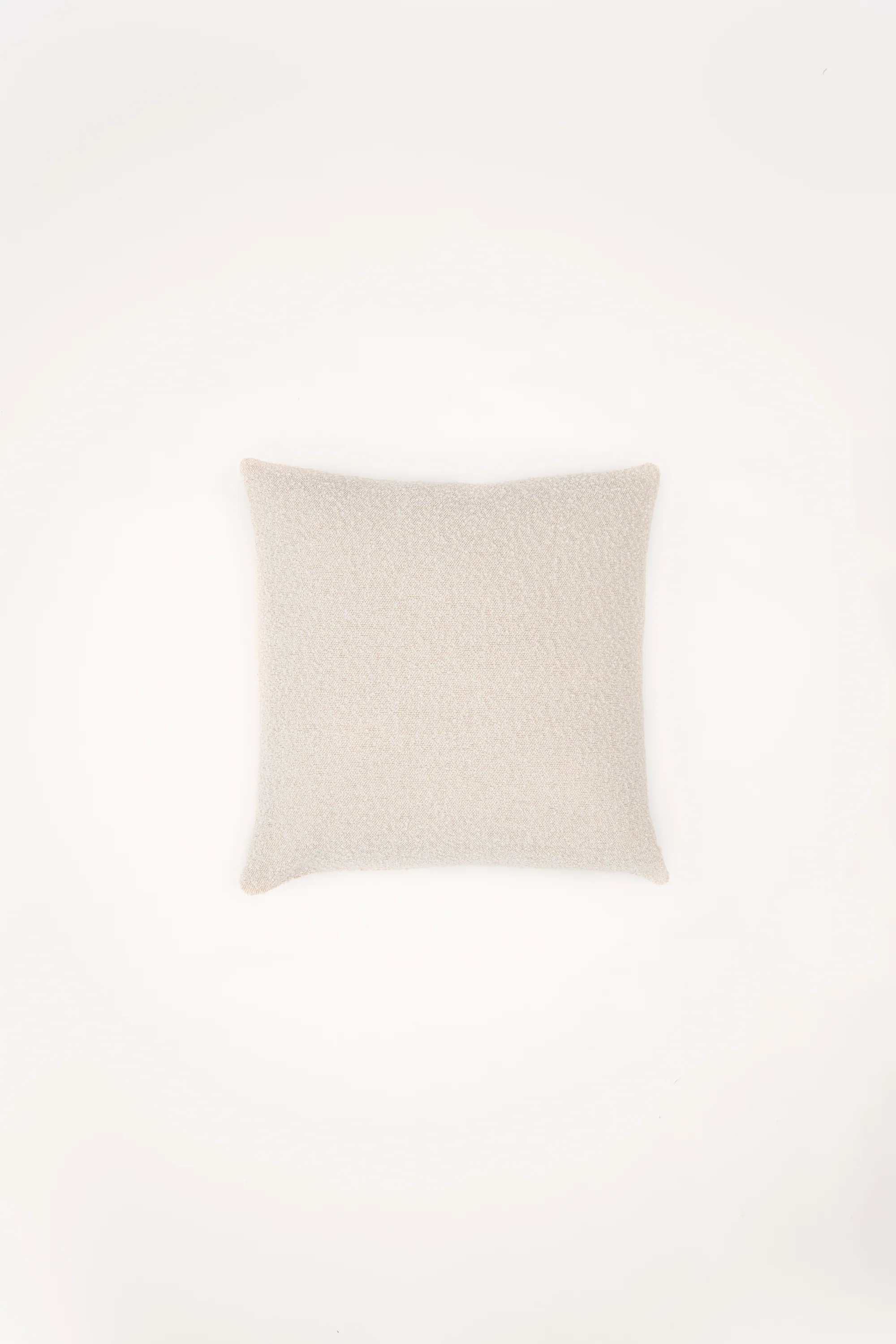 Big Boucle - Natural Cushion - Image 3
