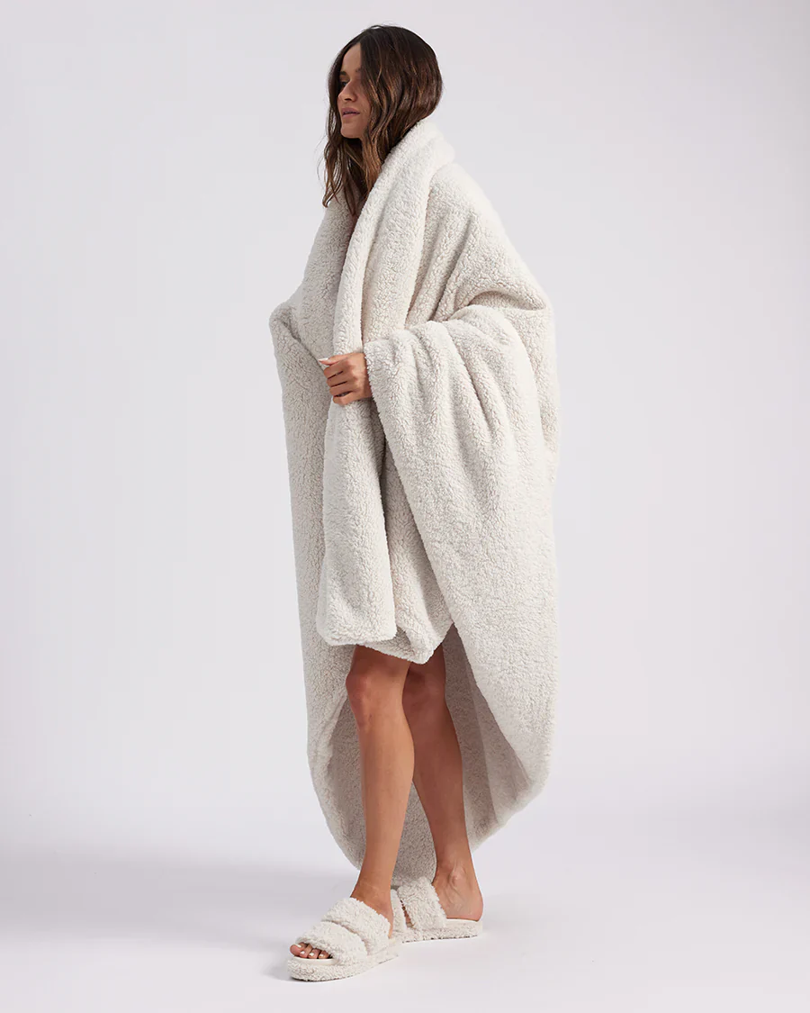 Faux Fur Throw Blanket - Marshmallow - Image 7