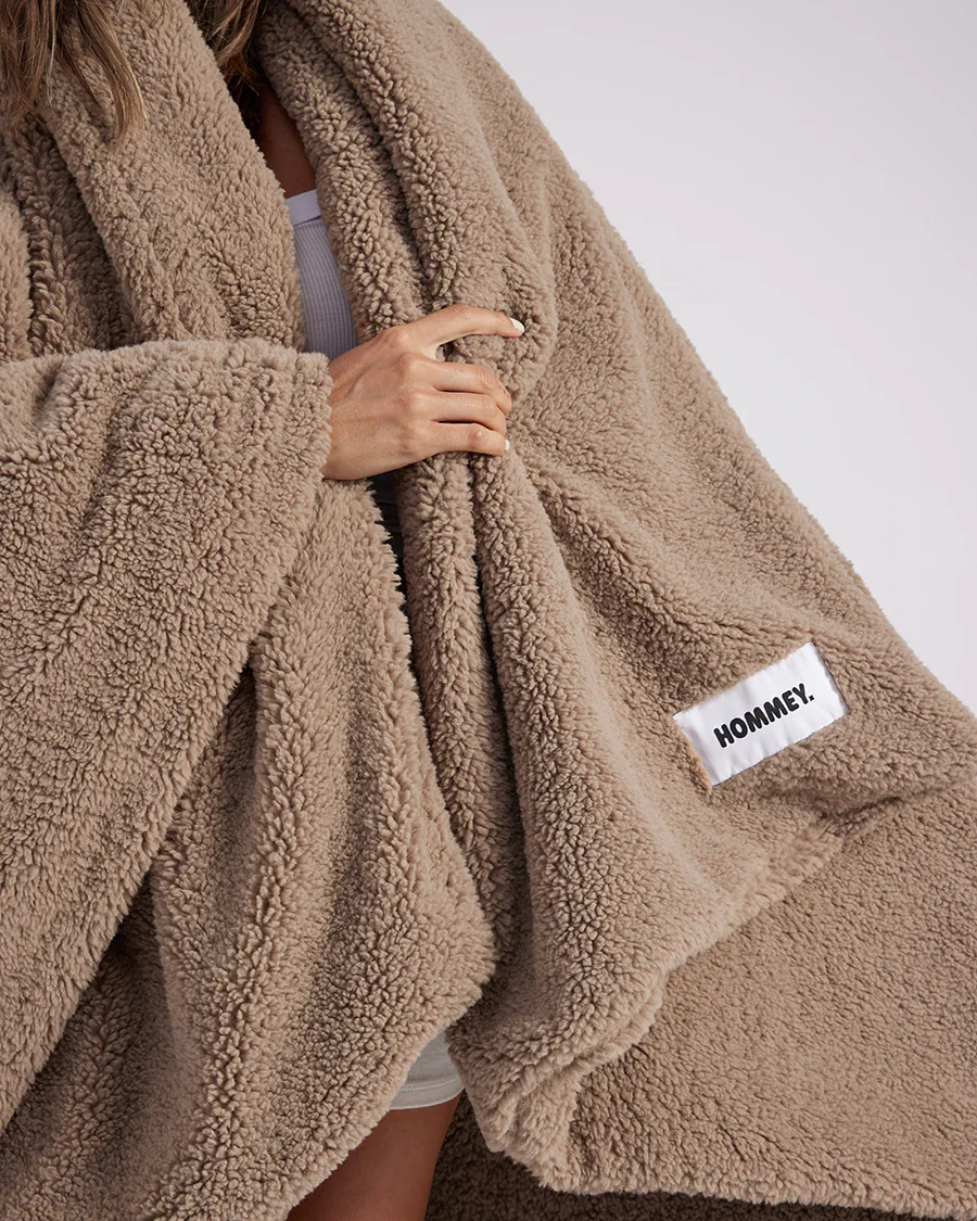 Faux Fur Throw Blanket - Warm Grey - Image 11