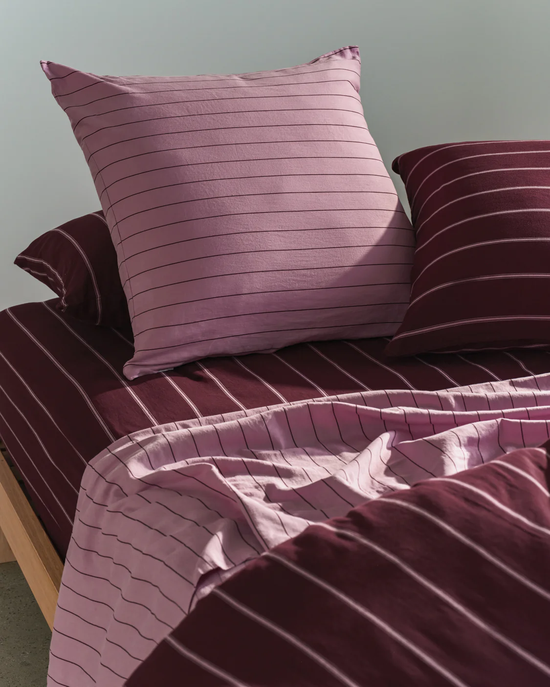 Fitted Sheet - Mulberry - Image 3