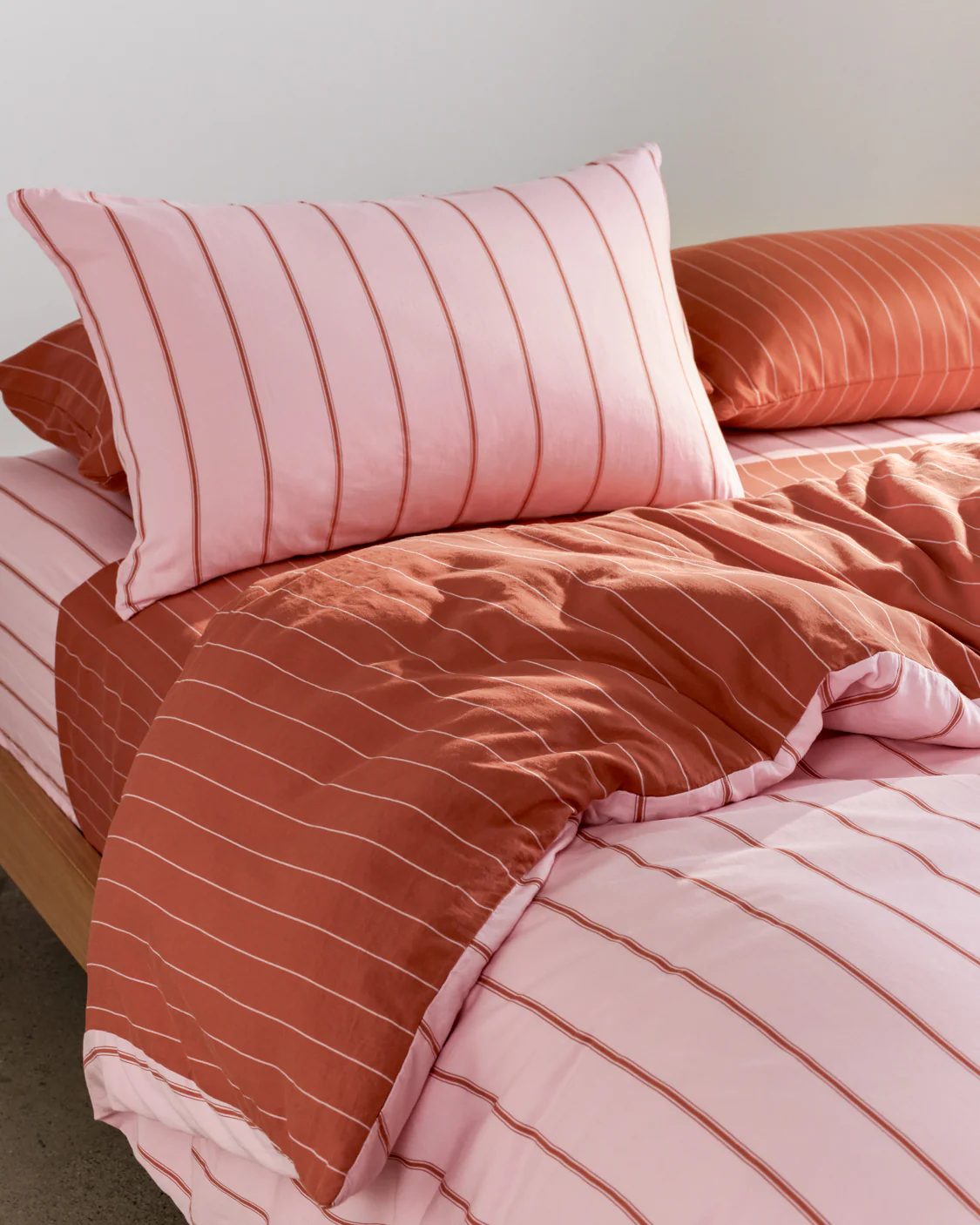 Fitted Sheet - Rose - Image 4